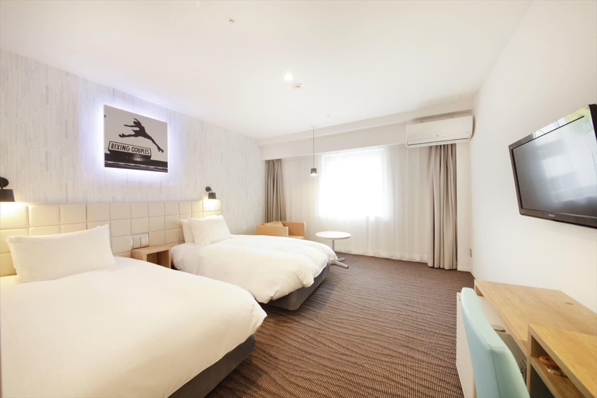 Hotel Plumm Yokohama  Bagian luar foto