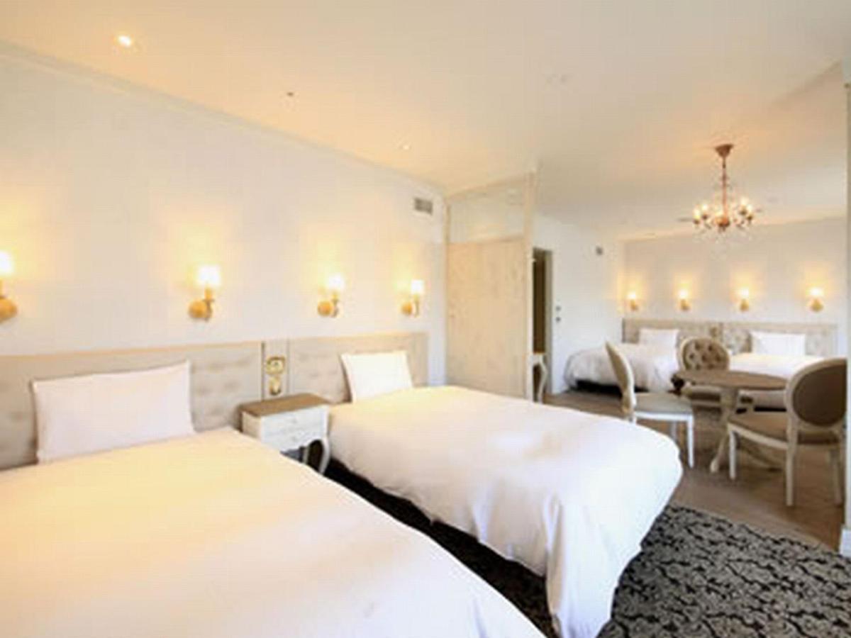 Hotel Plumm Yokohama  Bagian luar foto