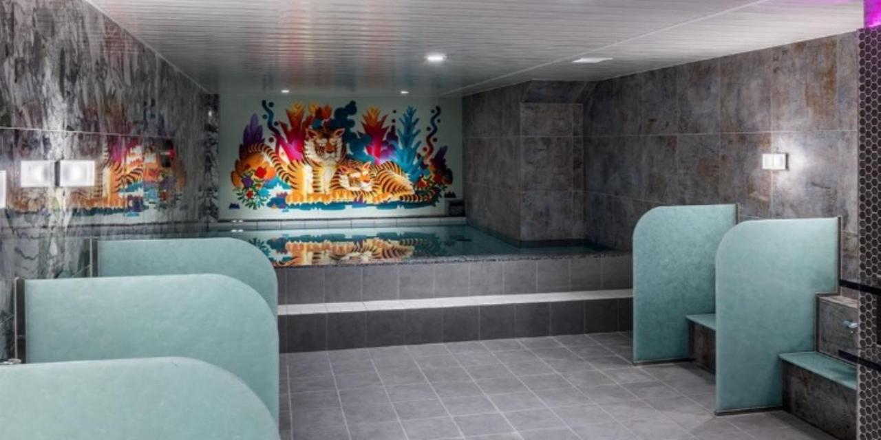 Hotel Plumm Yokohama  Bagian luar foto