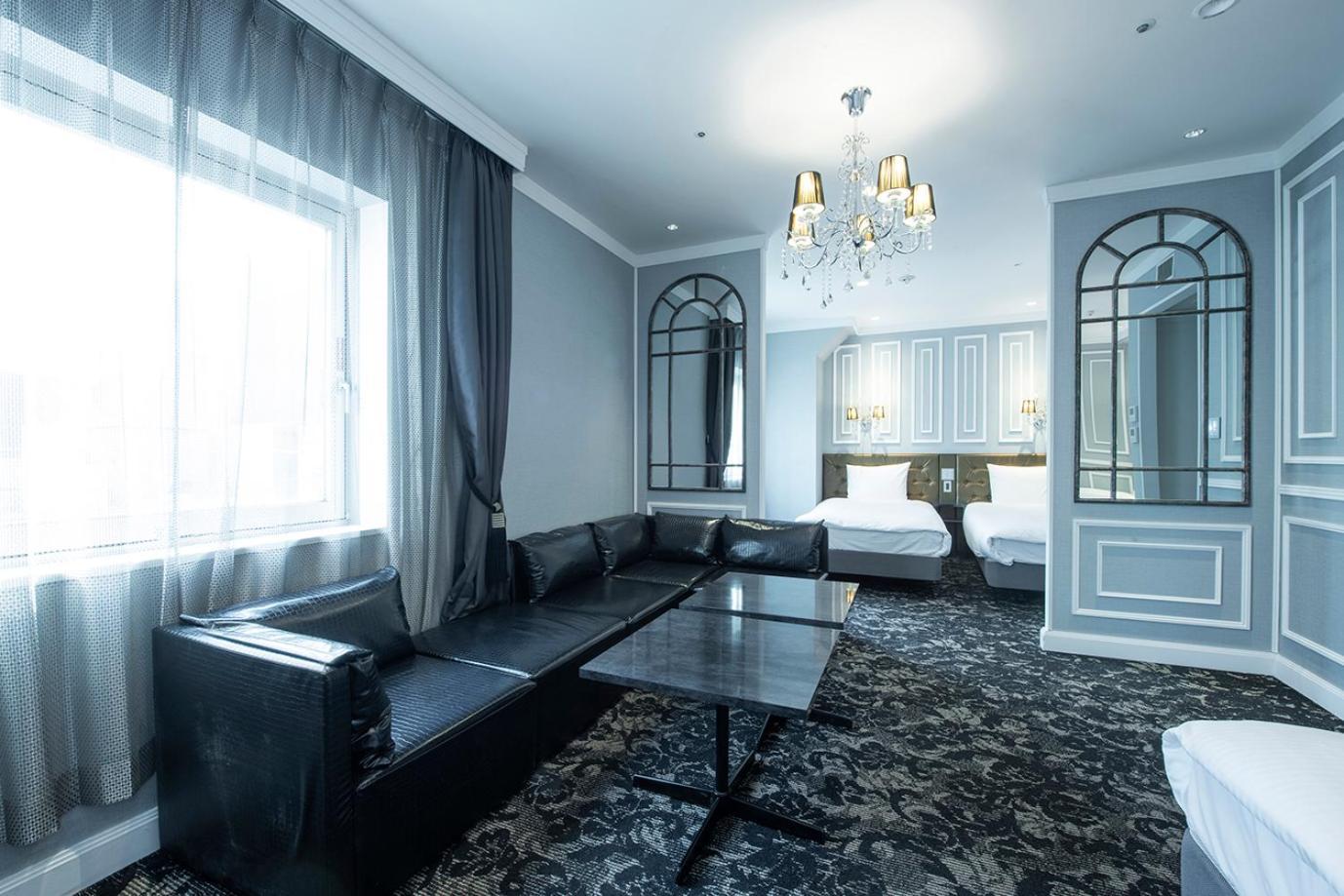Hotel Plumm Yokohama  Bagian luar foto
