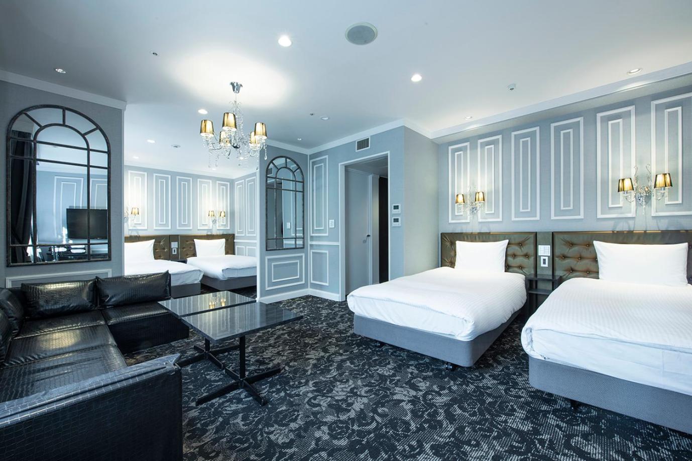Hotel Plumm Yokohama  Bagian luar foto