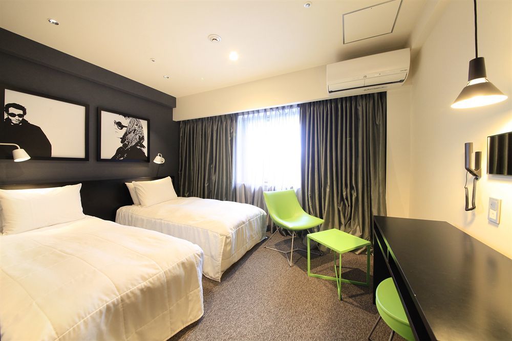 Hotel Plumm Yokohama  Bagian luar foto