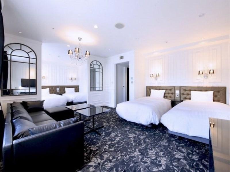 Hotel Plumm Yokohama  Bagian luar foto